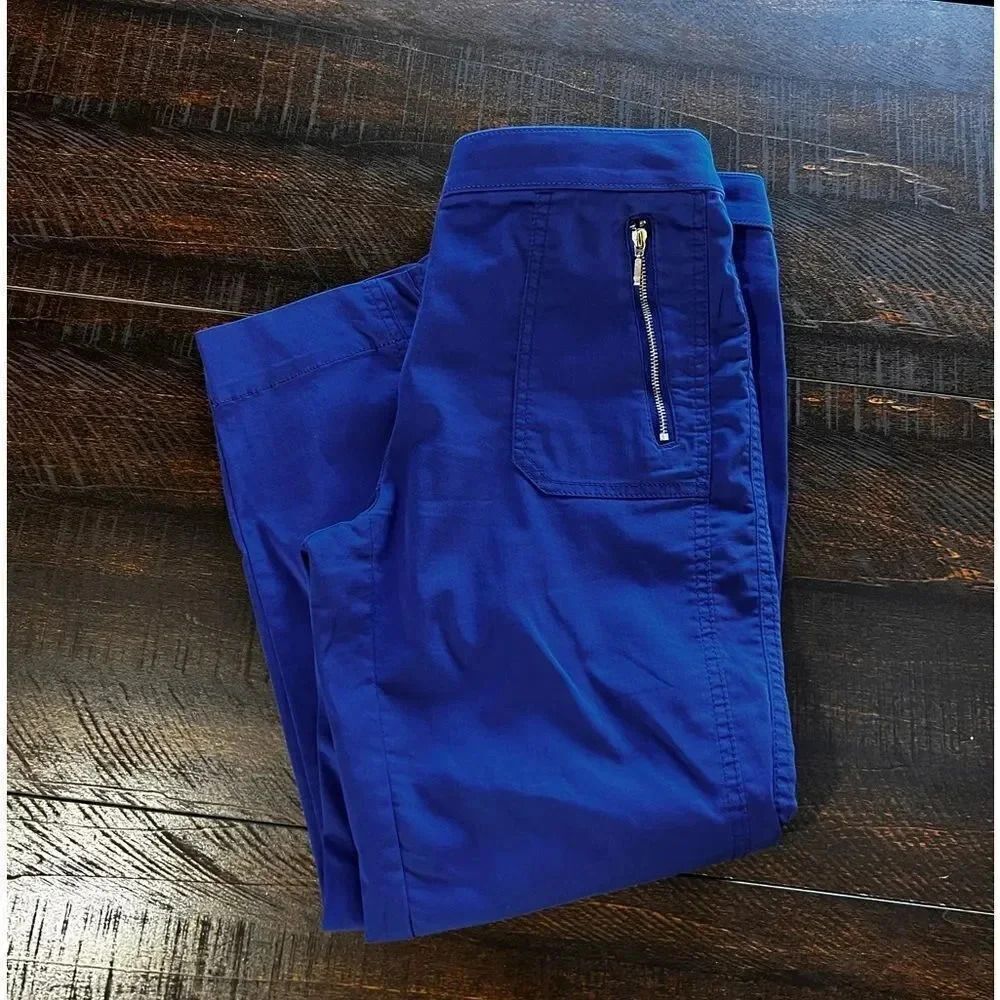 EUC Cobalt Blue Chico Capris Silver pocket Zippers Size 0 #SUM2